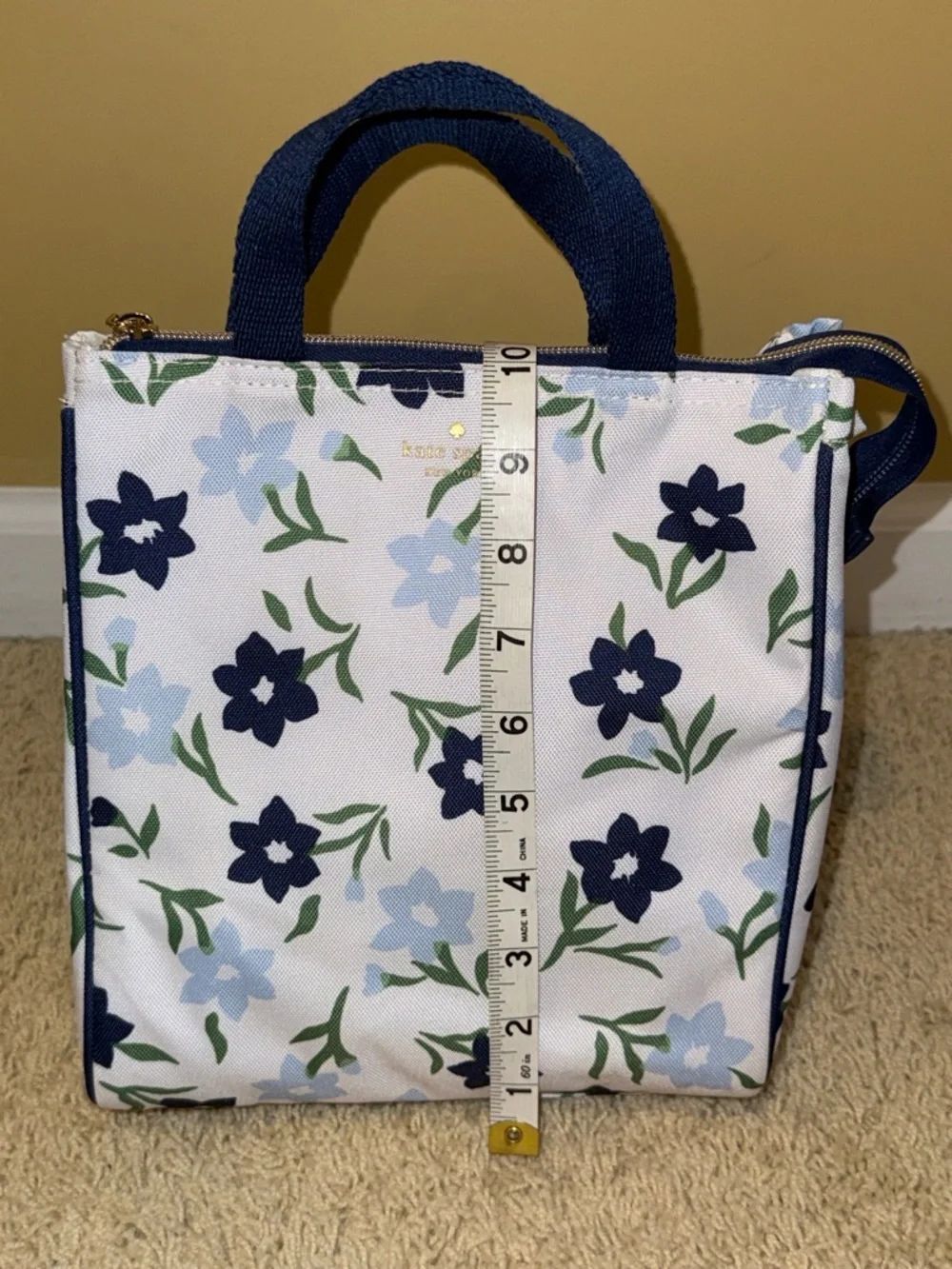 kate spade Floral Lunch Bag Tote in Navy, Light Blue & Green - Picture 11 of 12
